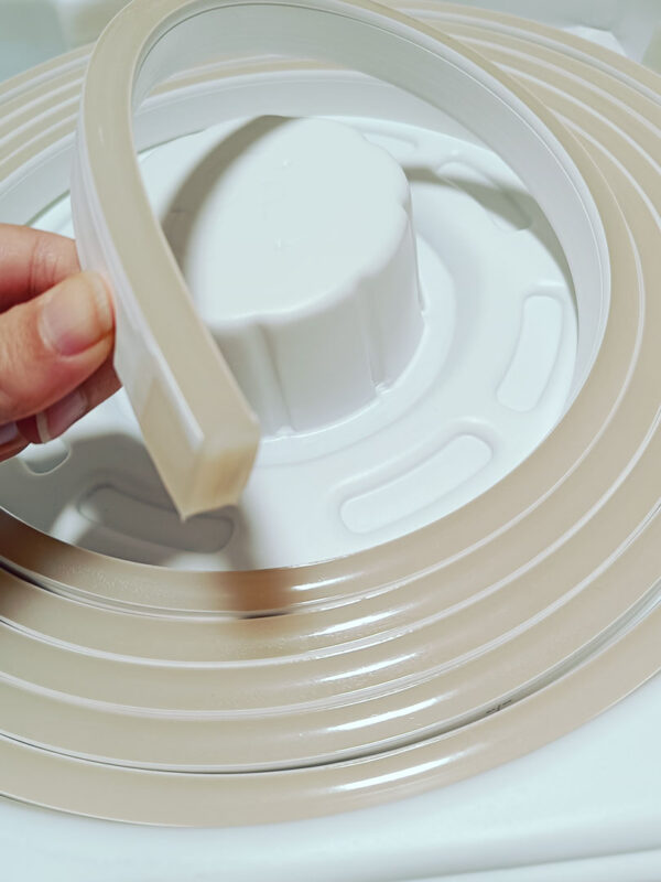 Striscia LED Neon flex 12W/MT 24V 2700K IP65 rolla 5metri